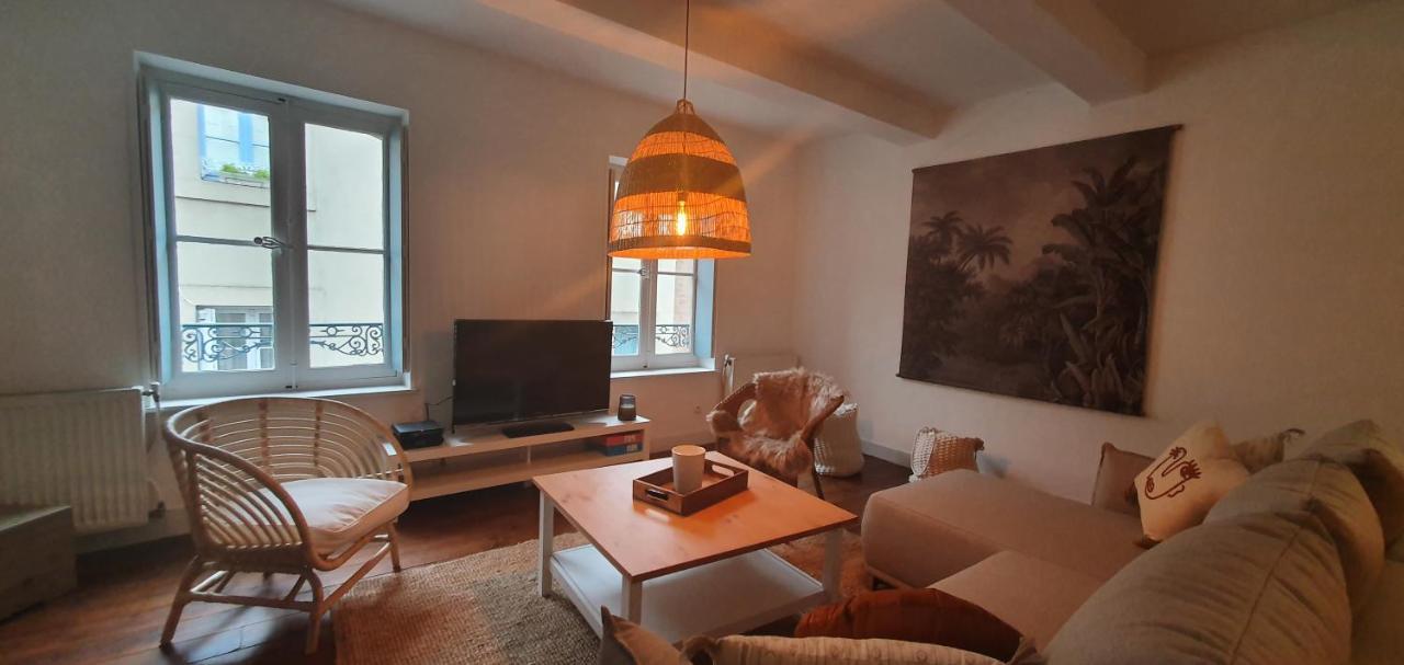 Santocha : Appartement En Plein Coeur De Ville ! Carcassonne Exterior photo